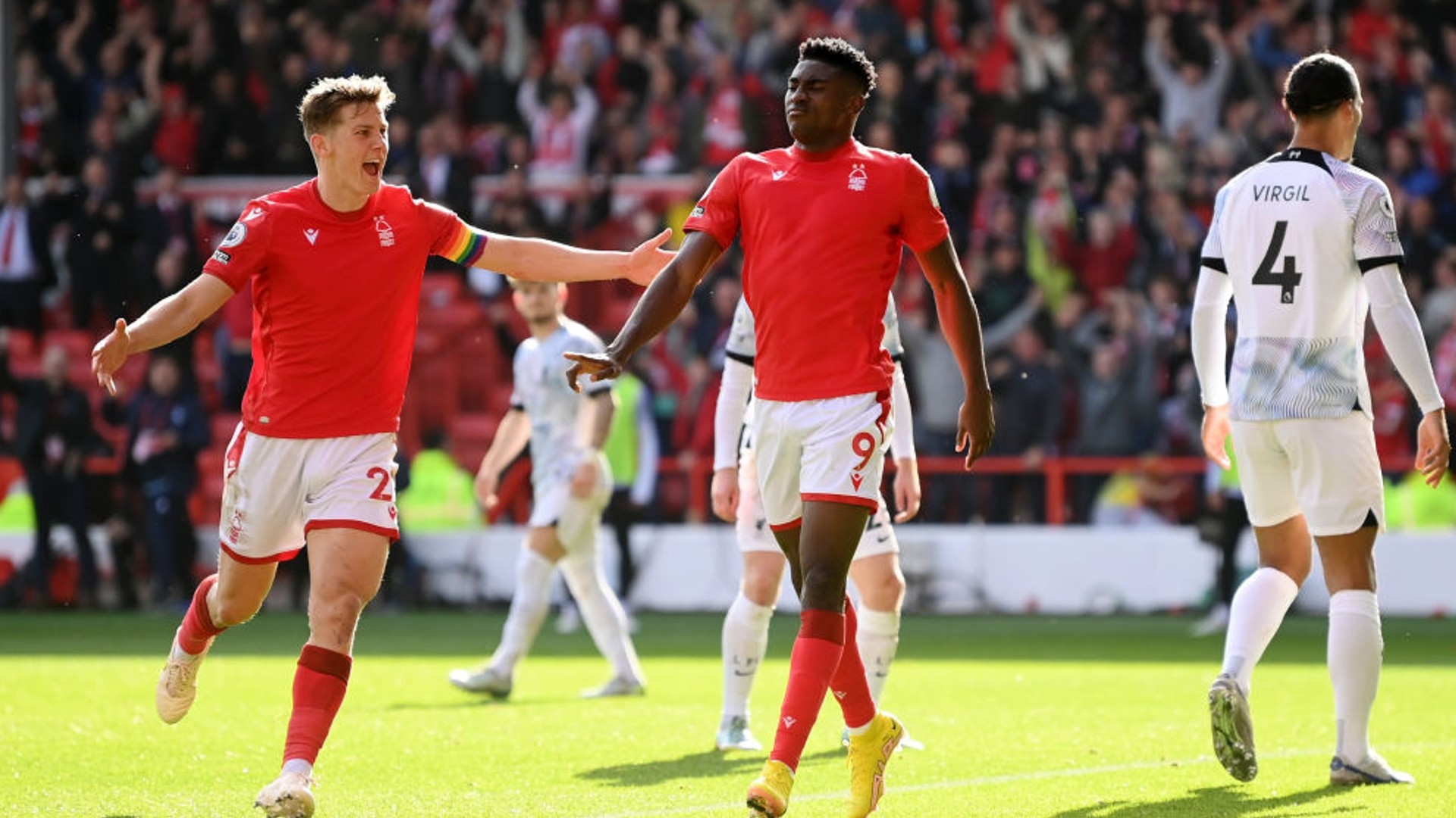 不仅是对波 不仅是对波