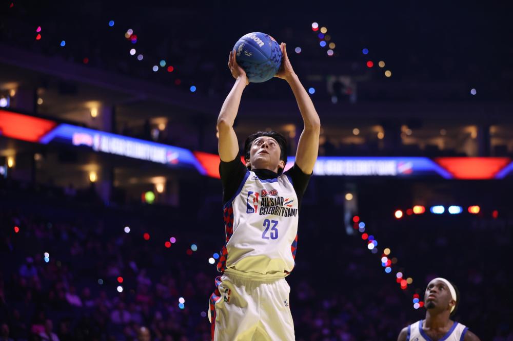 今天我们围 今天我们围